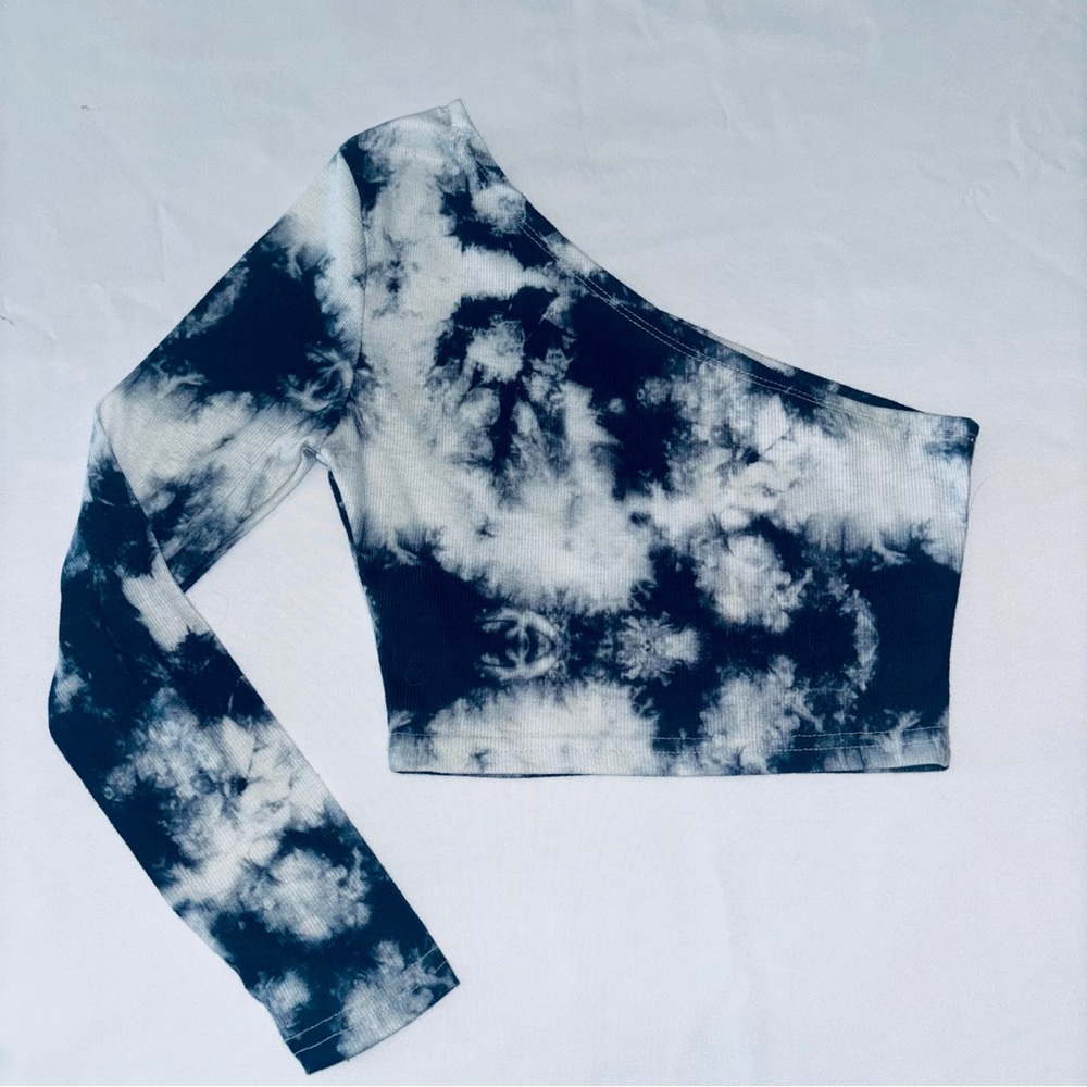 Juniors off the shoulder top